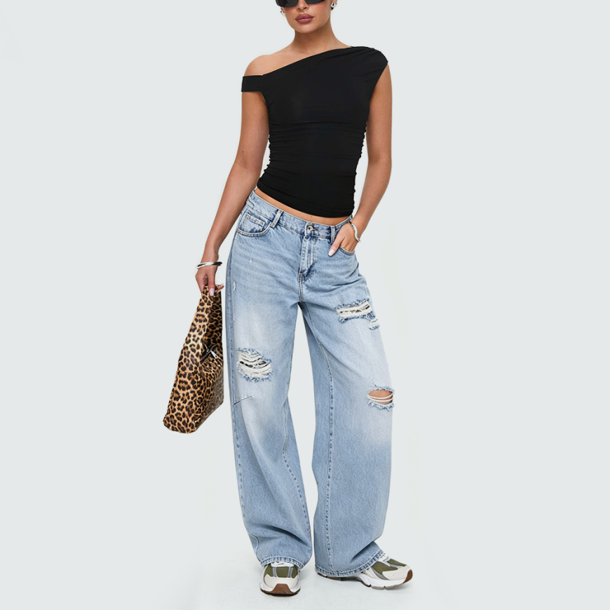 Double-Pocket Distressed Jeans